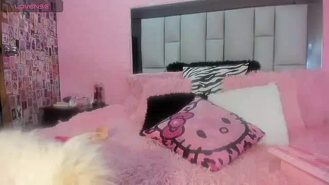 Nicole_Rosales's cam snapshot