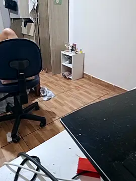 euahotmarii20's cam snapshot