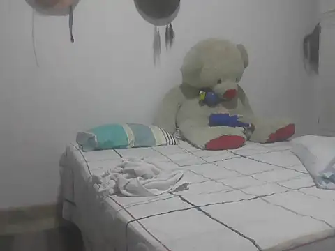 Lunax_taylor's cam snapshot