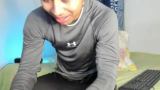 _Logan_Colton_'s cam snapshot