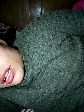 CoMay003's cam snapshot