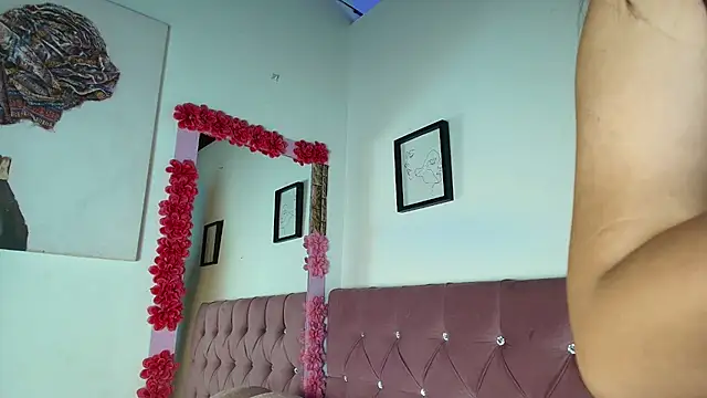 katy_handerson's cam snapshot