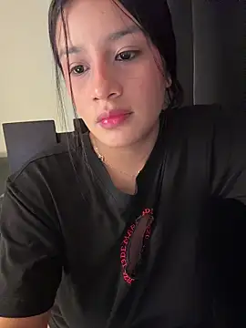 indialatin's cam snapshot