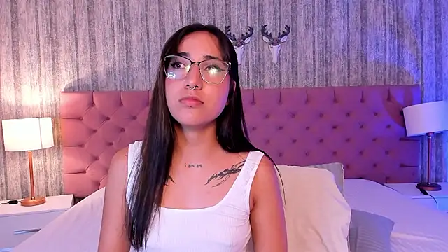 LiaaTurner's cam snapshot