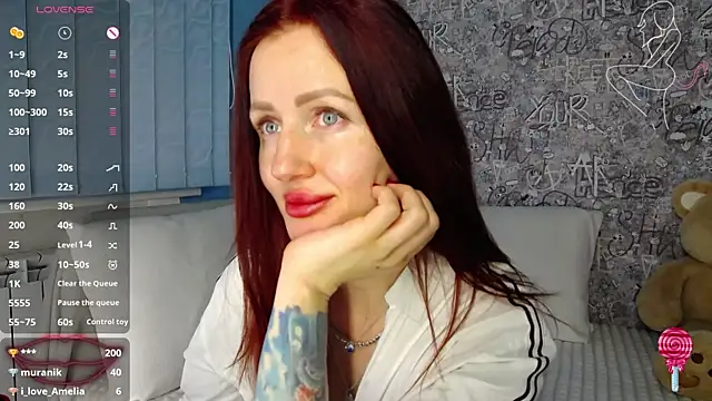 ElisaJane's cam snapshot