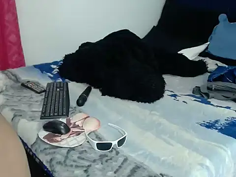 KratosAfroditacs live sex cam