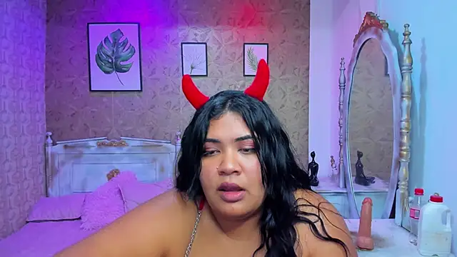 Sara_clk's cam snapshot