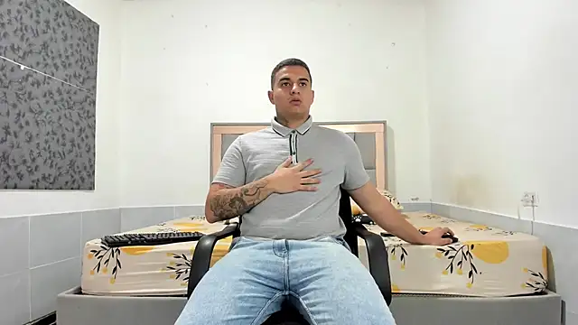 simookeler live sex cam