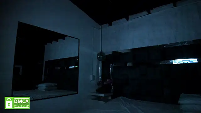 valtira_nova's cam snapshot