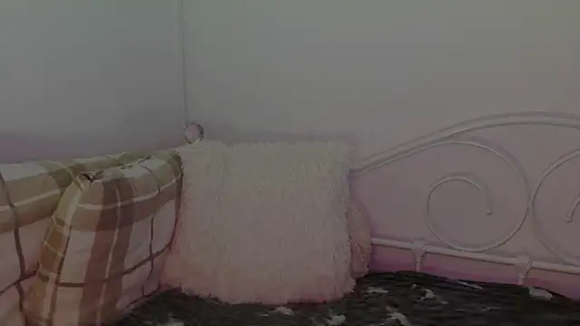 BustyGoddess41's cam snapshot