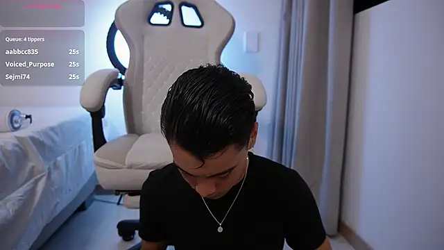 Dammon_Stallion's cam snapshot