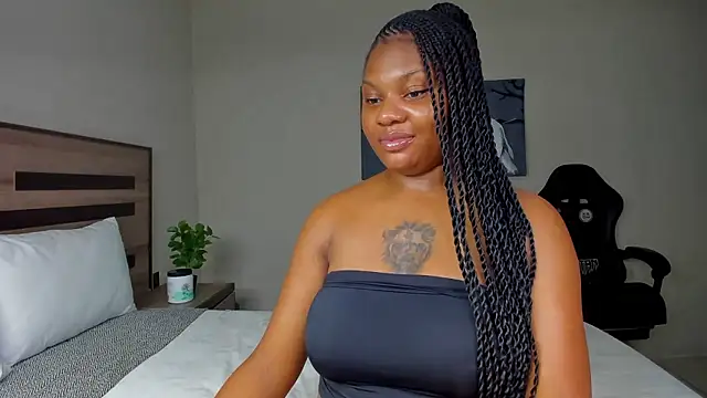 Renee-18's cam snapshot