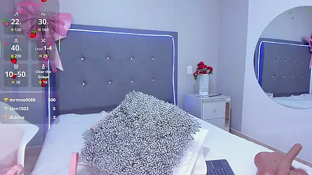 emma_lye live sex cam