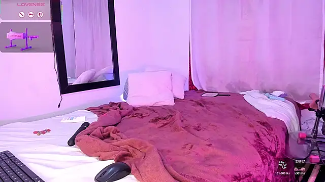 Amber-Sweett's cam snapshot