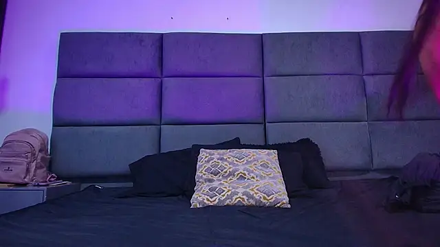 IsabellaWithe_27's cam snapshot