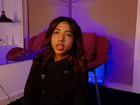 FoxyRoxxy_'s cam snapshot