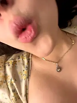 TeaseDollXXX's cam snapshot