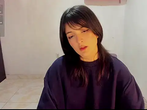 LilyWest19's cam snapshot