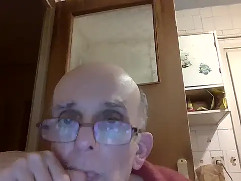 mariusica1@xh's cam snapshot