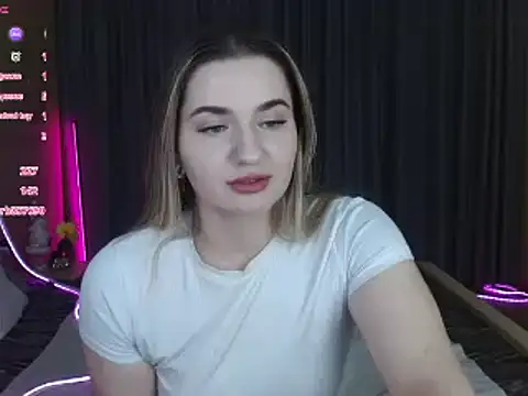 BellaaBlushh's cam snapshot