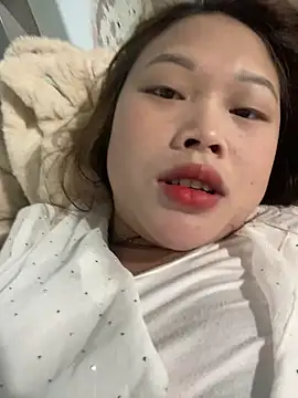 Emxinh123cute's cam snapshot