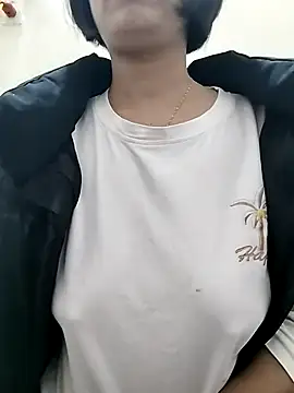 love_sexy090's cam snapshot