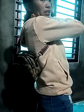 nangmo's cam snapshot