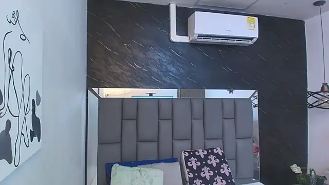 kissme_luna's cam snapshot