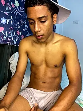 liam_Brooks9 live sex cam