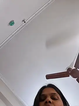 Model_Show01's cam snapshot