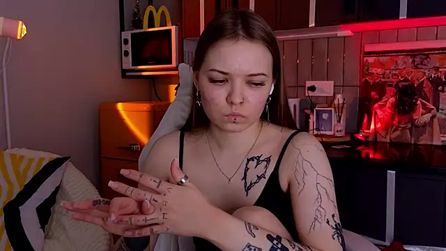 doll_lol_'s cam snapshot