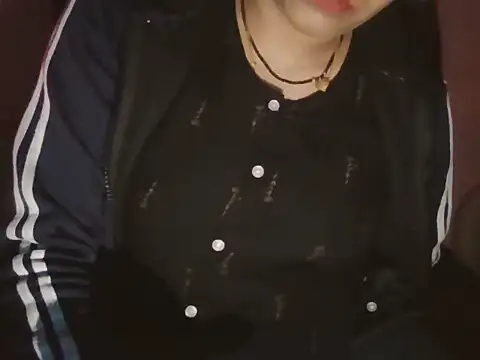 Hot-shanvi live sex cam