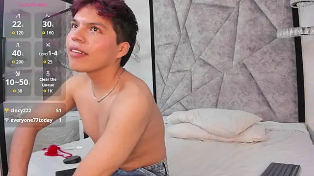 LittleZanee live sex cam