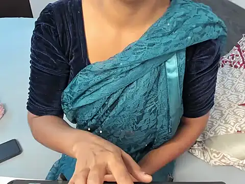 Its-rousee live sex cam