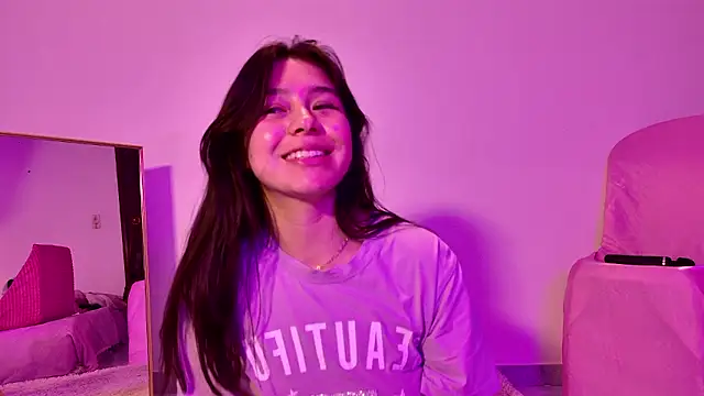 pink_flower_'s cam snapshot