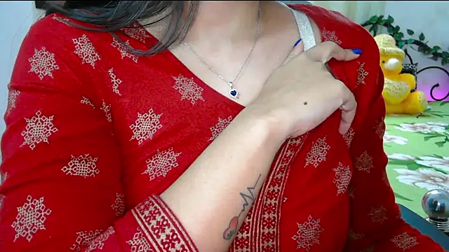 thyAnvi live sex cam