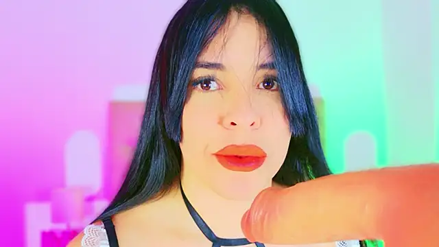 CharlootteEvans's cam snapshot