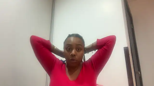 ChocolateCakeQueen live sex cam