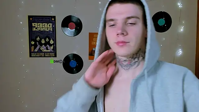 drew_soft_ live sex cam