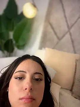 TeaseDollXXX's cam snapshot