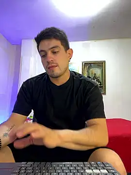 williamsmiiths16 live sex cam