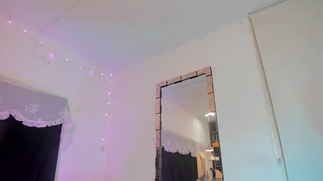 BonnieCute_'s cam snapshot