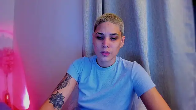 Charlee_pink's cam snapshot