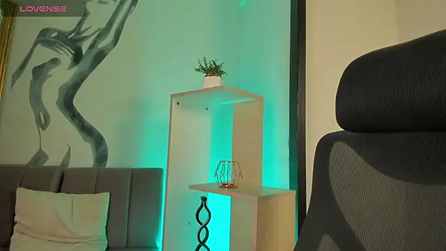 CleoWhite's cam snapshot