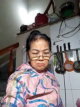 Hotestlove live sex cam