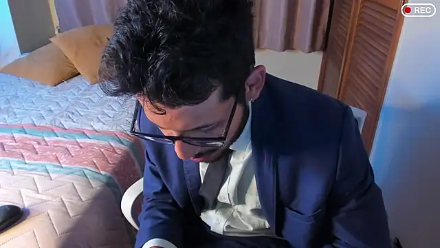 Nicholasrodrii live sex cam