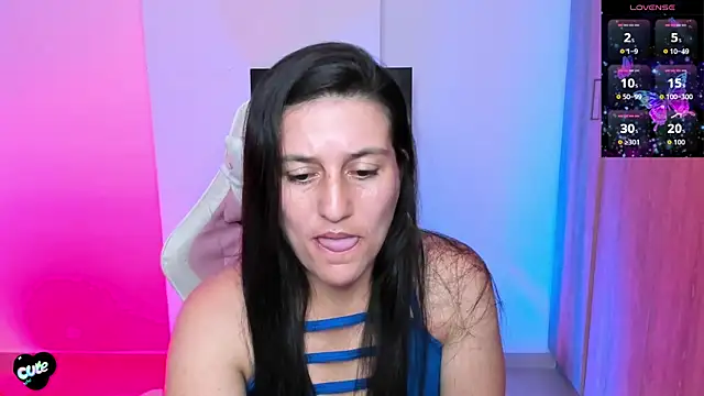 Saskyaa live sex cam