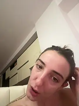 ElitaVibes live sex cam