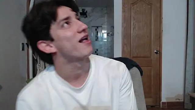 AteneoJr's cam snapshot