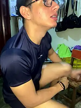 oppaboy's cam snapshot